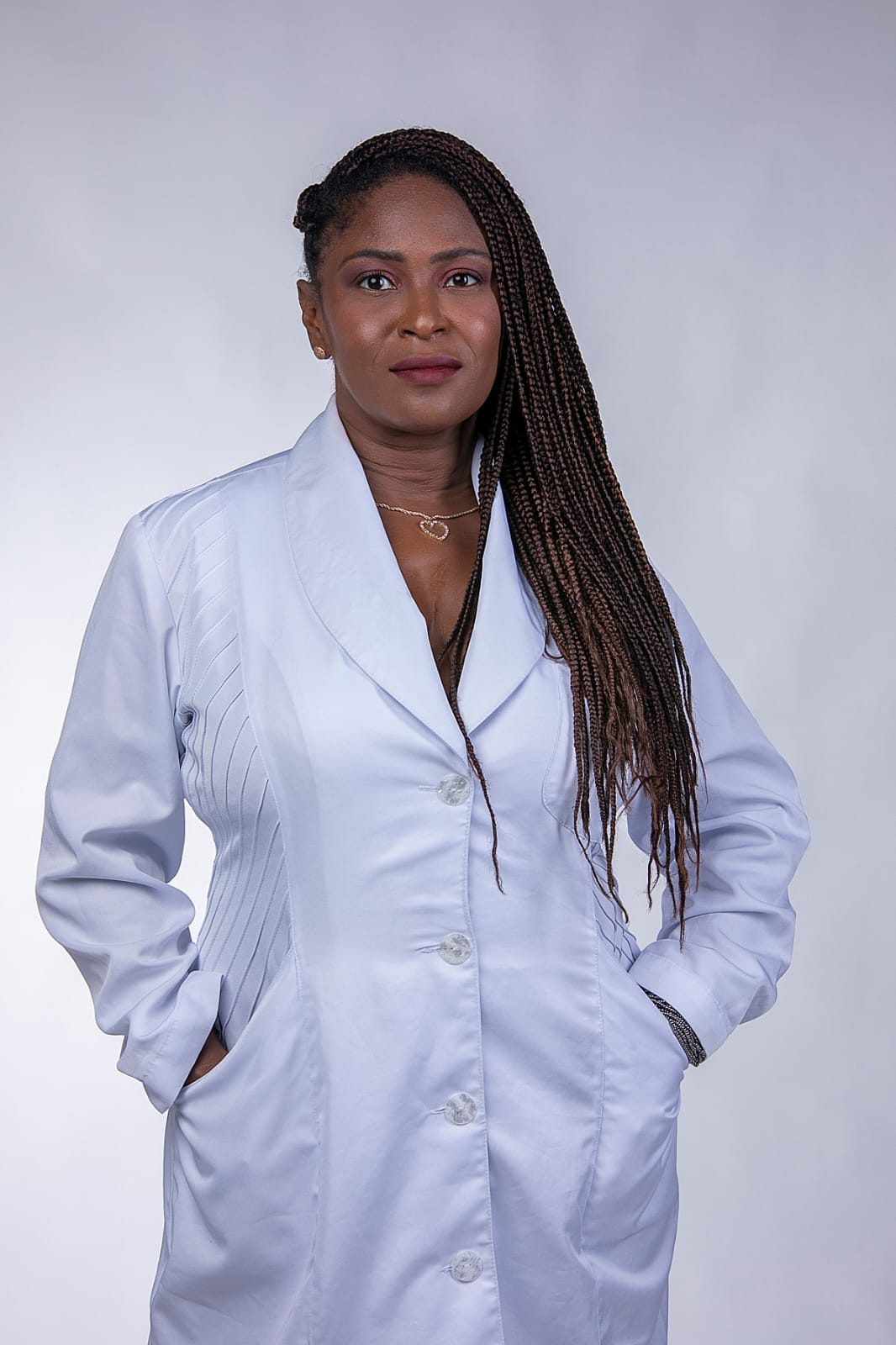 Mais de mil mulheres são diagnosticadas com câncer de colo de útero por ano na Bahia