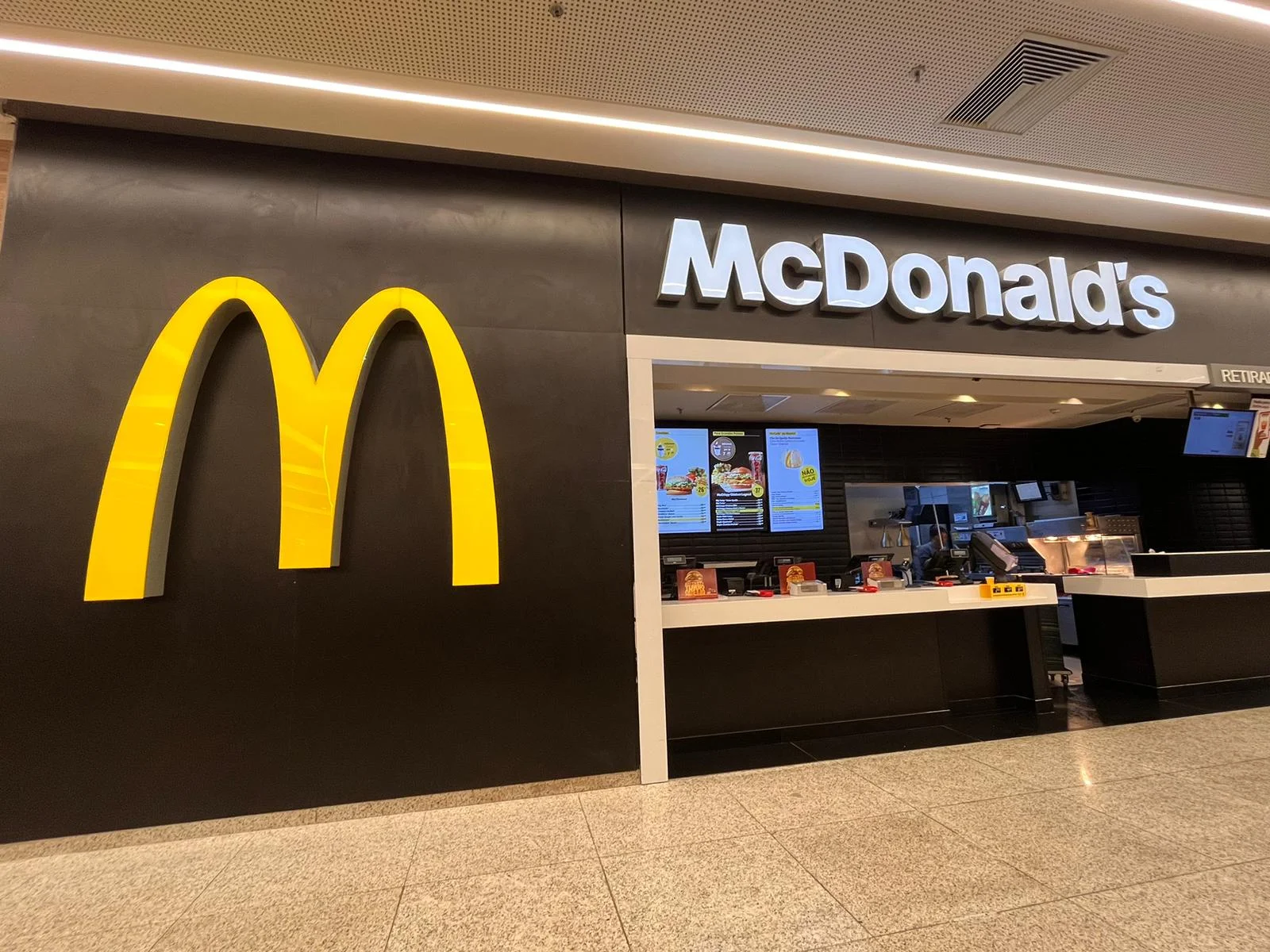 Surto de E. coli nos EUA pode estar relacionado a sanduíche do McDonalds