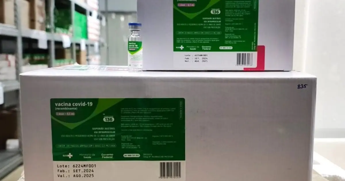 Bahia recebe novo lote com 65 mil doses de vacina contra Covid-19 do Ministério da Saúde