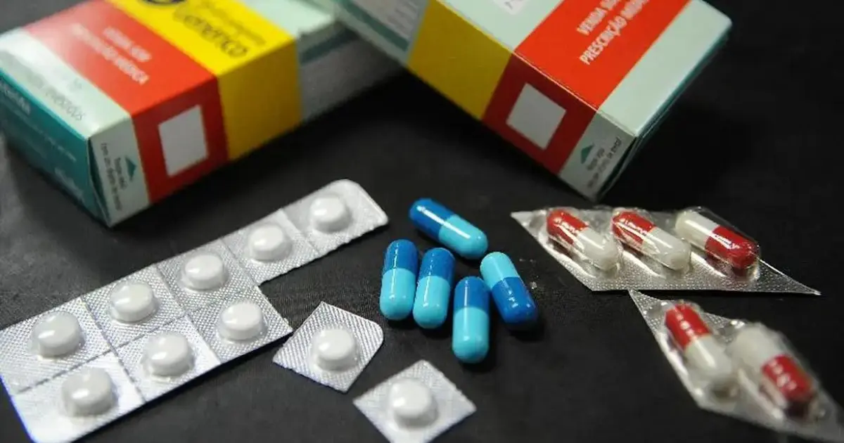 Estudo liga ibuprofeno e paracetamol ao aumento da resistência bacteriana a antibióticos