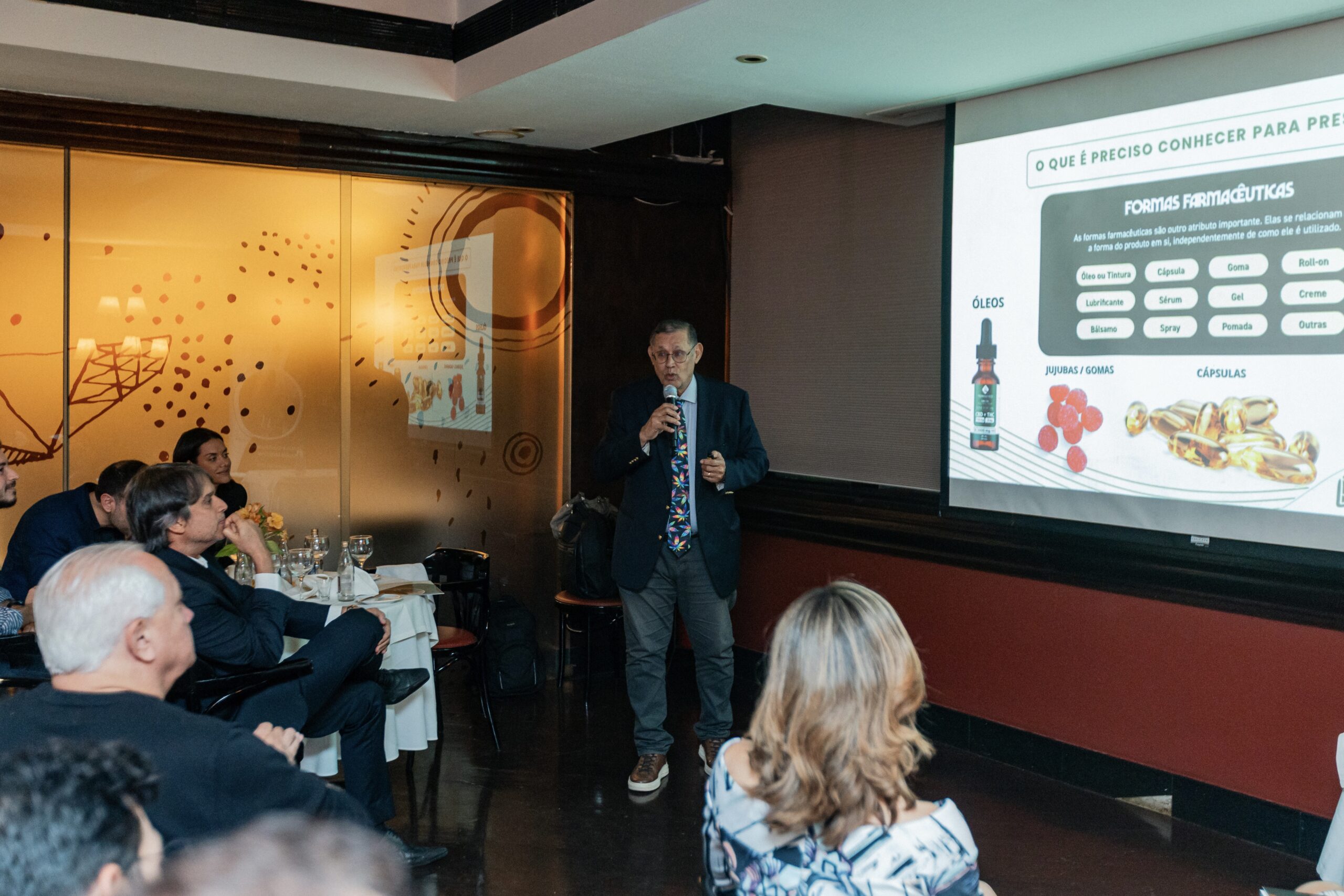 Simpósio em Salvador reúne médicos para debater prática clínica com cannabis medicinal