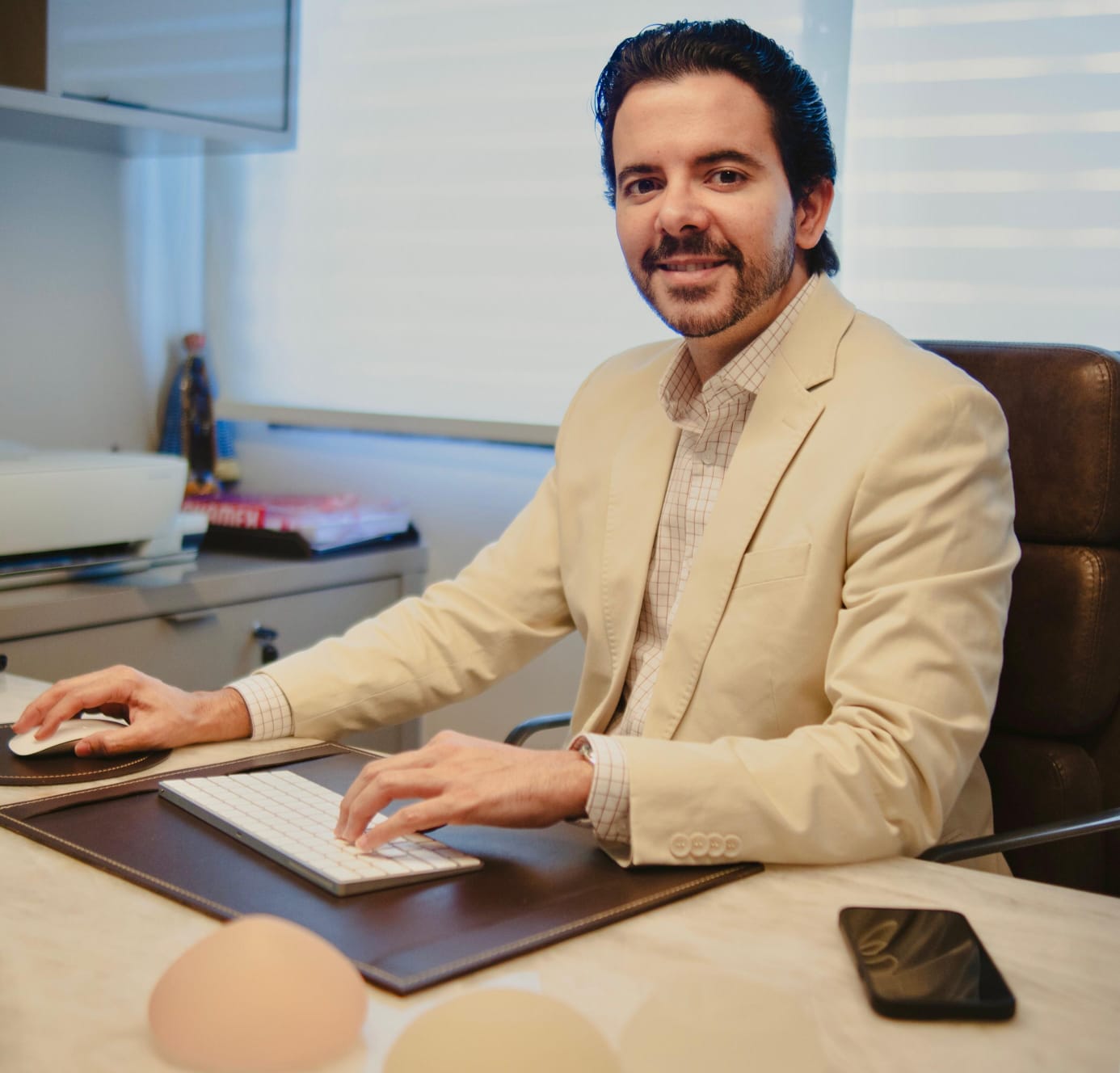 Cirurgião plástico baiano acredita que o procedimento estético une saúde, reconstrução e autoestima